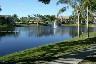 631 Cypress Lake Blvd, Deerfield Beach, FL 33064 - Photo 28