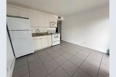 7824 NW 5th Ct #7, Miami, FL 33150 - Photo 4