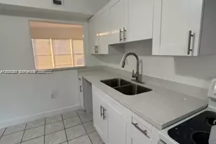 3904 SW 58th Ave, West Park, FL 33023 - Photo 10