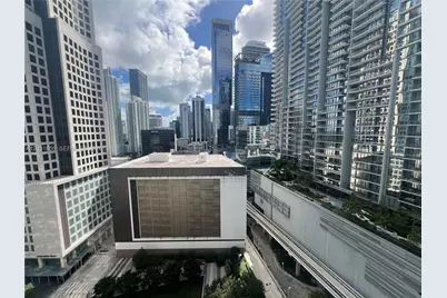 31 SE 6th St #2307, Miami, FL 33131 - Photo 8
