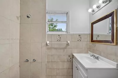 836 NW 29th Ter, Miami, FL 33127 - Photo 18