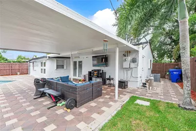 6810 Douglas St, Hollywood, FL 33024 - Photo 34