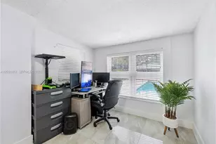 6810 Douglas St, Hollywood, FL 33024 - Photo 18