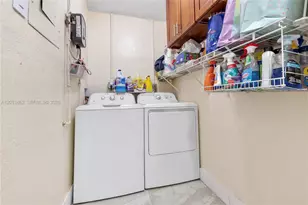 6810 Douglas St, Hollywood, FL 33024 - Photo 20