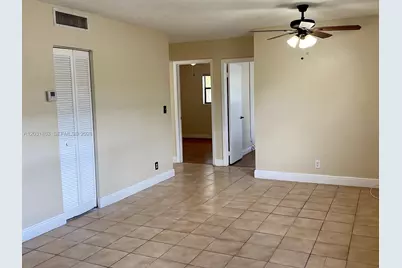 4061 N Dixie Hwy #28, Oakland Park, FL 33334 - Photo 4