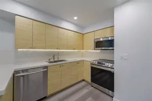 1800 NW 24th Ave, Miami, FL 33125 - Photo 10