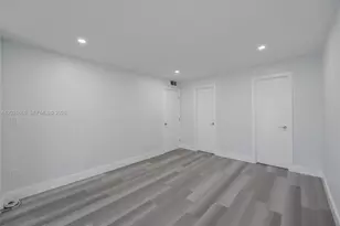 1800 NW 24th Ave, Miami, FL 33125 - Photo 16