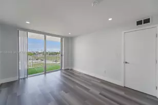1800 NW 24th Ave, Miami, FL 33125 - Photo 14