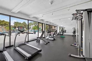 20300 W Country Club Dr, Aventura, FL 33180 - Photo 54