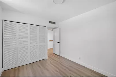 20300 W Country Club Dr #106-3, Aventura, FL 33180 - Photo 44