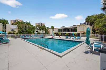 20300 W Country Club Dr #106-3, Aventura, FL 33180 - Photo 58