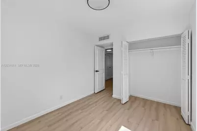 20300 W Country Club Dr #106-3, Aventura, FL 33180 - Photo 46