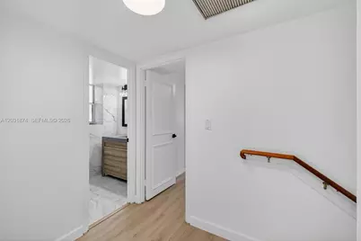 20300 W Country Club Dr #106-3, Aventura, FL 33180 - Photo 32
