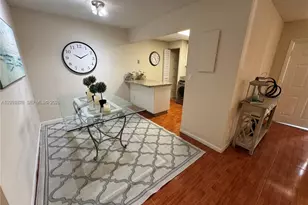 6900 SW 39th St, Davie, FL 33314 - Photo 10