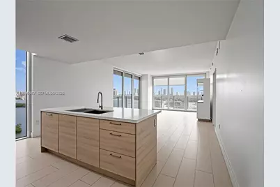16385 Biscayne Blvd #1615, North Miami Beach, FL 33160 - Photo 18