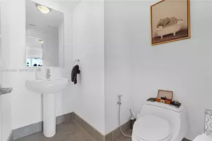 18201 Collins Ave, Sunny Isles Beach, FL 33160 - Photo 20
