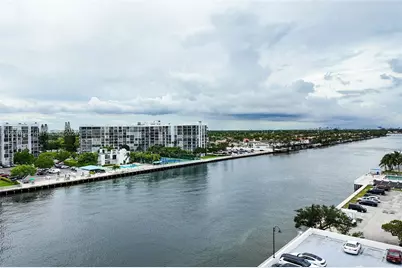 3000 S Ocean Dr #712, Hollywood, FL 33019 - Photo 1