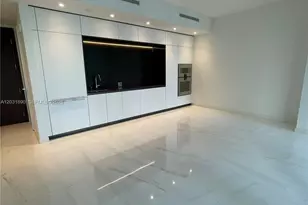 300 Biscayne Blvd Way, Miami, FL 33131 - Photo 8
