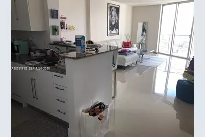 325 S Biscayne Blvd #2824, Miami, FL 33131 - Photo 4