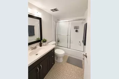 1150 Collins Ave #204, Miami Beach, FL 33139 - Photo 8