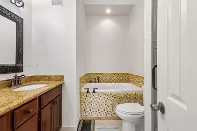 2731 S Parkview Dr, Hallandale Beach, FL 33009 - Photo 22