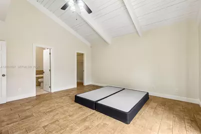2731 S Parkview Dr, Hallandale Beach, FL 33009 - Photo 18