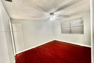 10002 Winding Lake Rd, Sunrise, FL 33351 - Photo 12