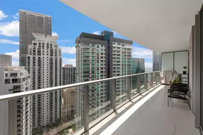 1100 S Miami Ave #3810, Miami, FL 33130 - Photo 6