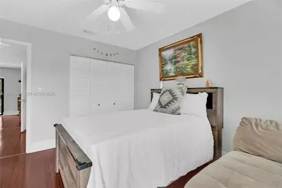 14918 SW 93rd St, Miami, FL 33196 - Photo 4