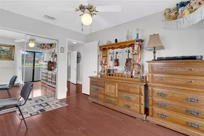 14918 SW 93rd St, Miami, FL 33196 - Photo 8