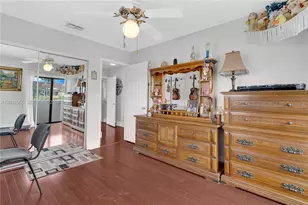 14918 SW 93rd St, Miami, FL 33196 - Photo 8