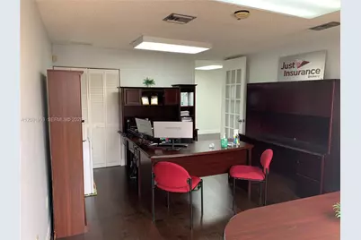 10530 NW 26 St #F-201  NE, Doral, FL 33172 - Photo 8