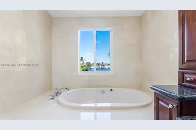 2445 SE 8th St, Pompano Beach, FL 33062 - Photo 24