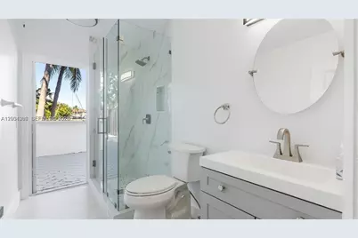 2445 SE 8th St, Pompano Beach, FL 33062 - Photo 38