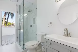 2445 SE 8th St, Pompano Beach, FL 33062 - Photo 38