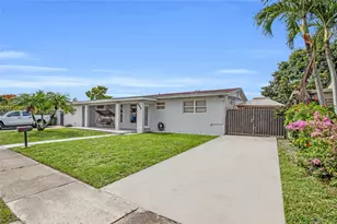 855 W 70 Pl, Hialeah, FL 33014 - Photo 2