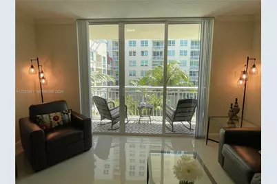 2000 N Bayshore Dr #525, Miami, FL 33137 - Photo 12