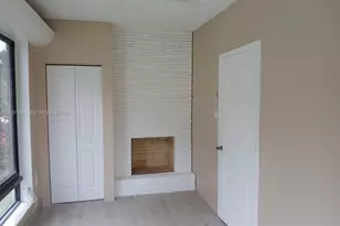 1400 NE 148th St, Miami, FL 33161 - Photo 6