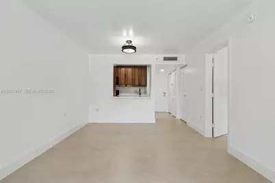 445 SW 11th St #102, Miami, FL 33130 - Photo 6