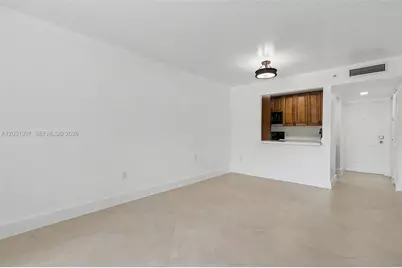 445 SW 11th St #102, Miami, FL 33130 - Photo 8