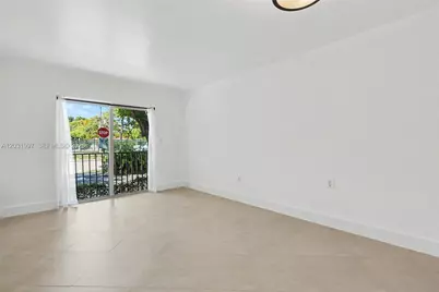 445 SW 11th St #102, Miami, FL 33130 - Photo 4