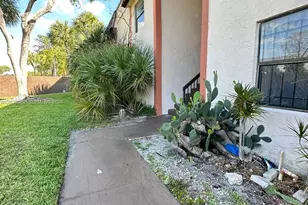 851 NE 207th Terrace, Miami, FL 33179 - Photo 22