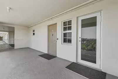 3150 N Palm Aire Dr #705, Pompano Beach, FL 33069 - Photo 24