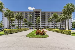 3150 N Palm Aire Dr, Pompano Beach, FL 33069 - Photo 1