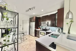 2176 Salerno Cir, Weston, FL 33327 - Photo 10