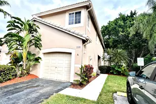 2176 Salerno Cir, Weston, FL 33327 - Photo 2