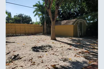 10341 NW 6th Ave #0, Miami, FL 33150 - Photo 32
