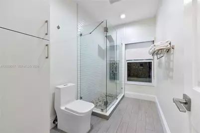 2235 SW 105th Ter, Davie, FL 33324 - Photo 34