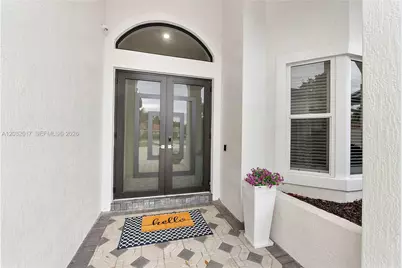 2235 SW 105th Ter, Davie, FL 33324 - Photo 10