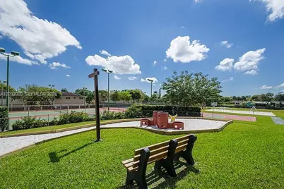 7956 Camino Cir #A4, Miami, FL 33143 - Photo 2